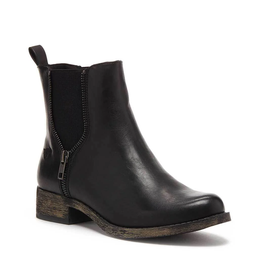 Camilla Black Bromley Chelsea Boots - Image 3