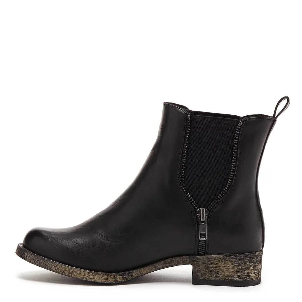 Camilla Black Bromley Chelsea Boots - Image 5