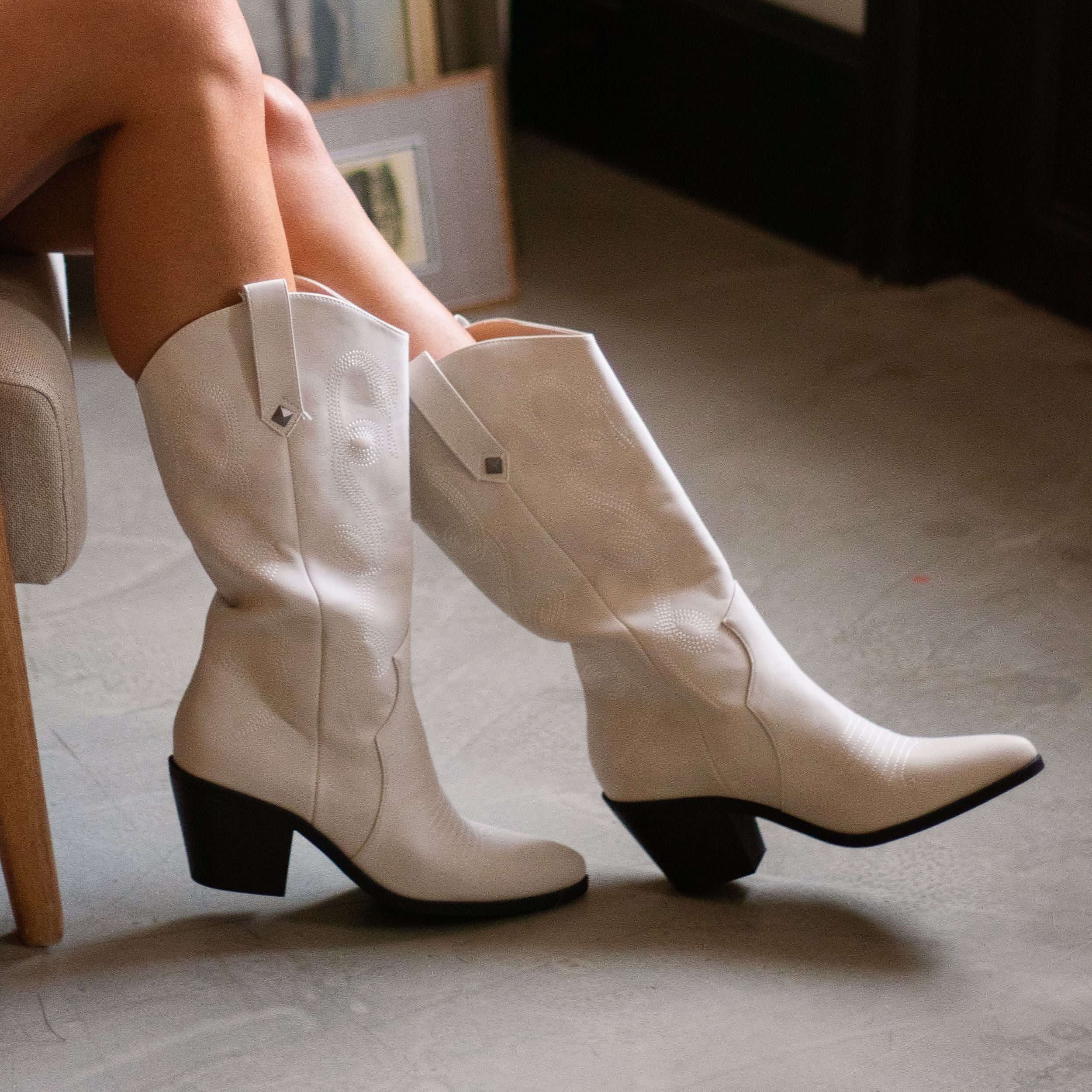 Feria Western Bone Boots - Image 2